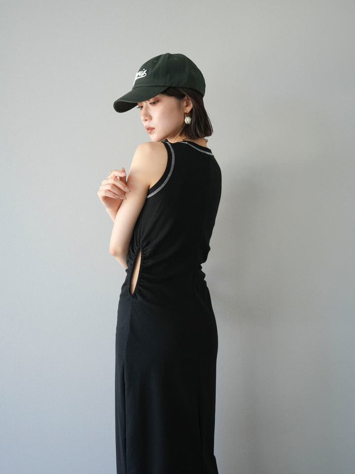 [予約]ウエストオープンステッチカットワンピース/ブラック