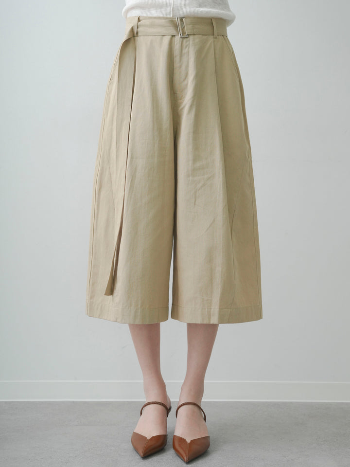 [予約]ベルトデザインタックミドルパンツ/beige