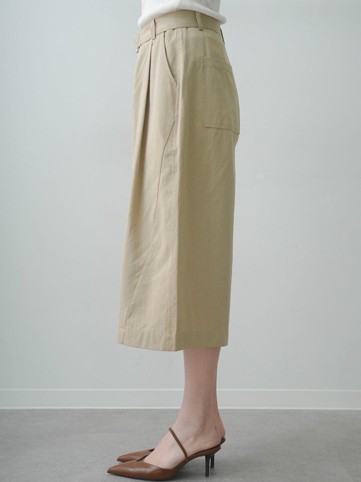 [予約]ベルトデザインタックミドルパンツ/beige