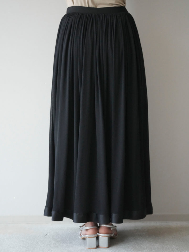 [予約]サテンヘムシアーフレアスカート/black