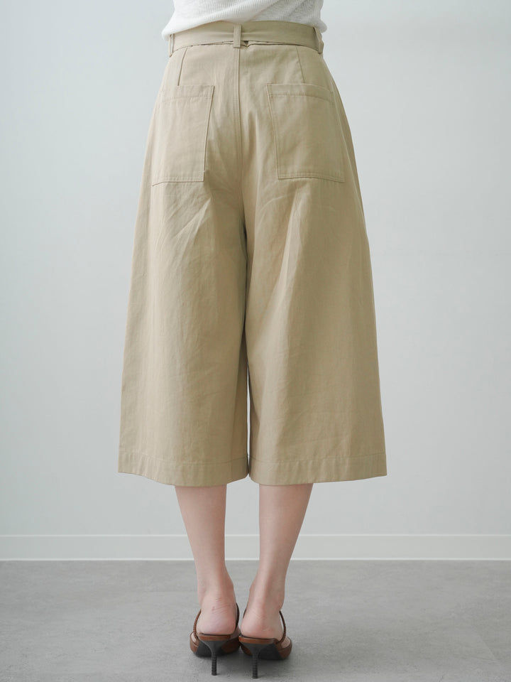 [予約]ベルトデザインタックミドルパンツ/beige