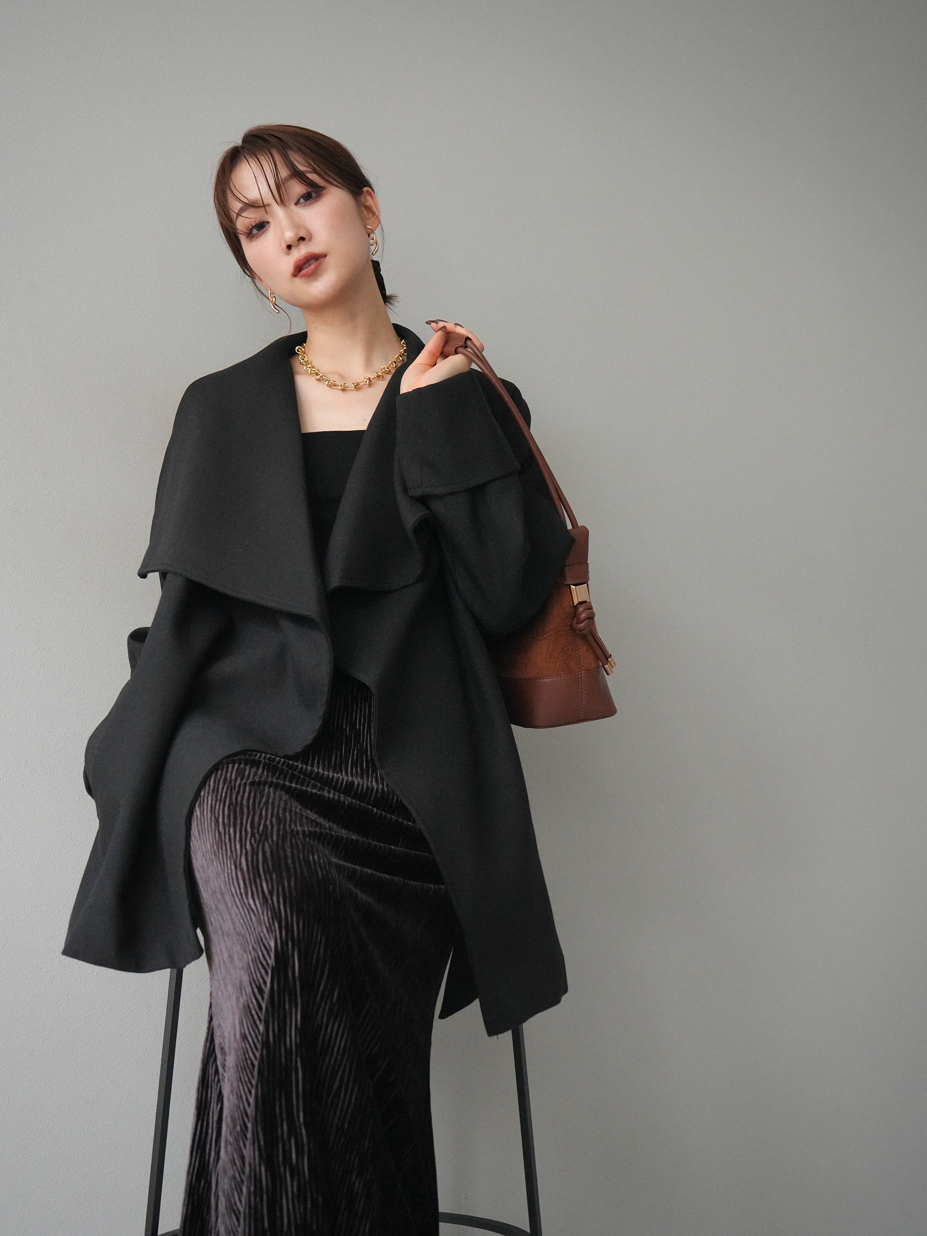 SET]ビックカラーショートガウンコート+選べるアクセセット(2set) – Lumier