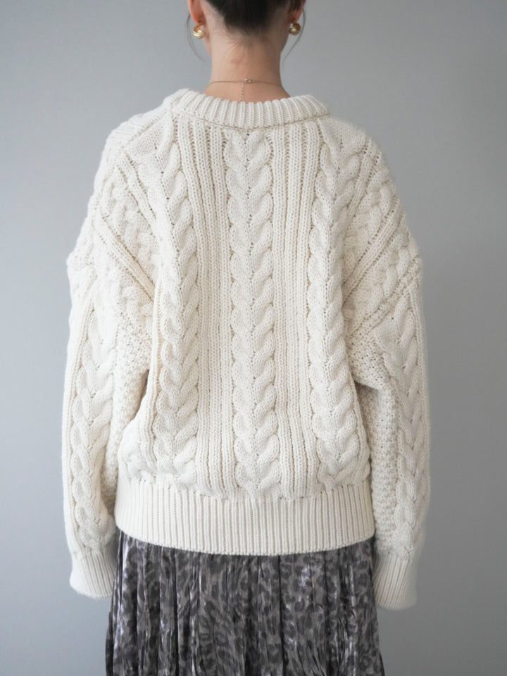 [予約]ボリュームケーブルニットプルオーバー/beige