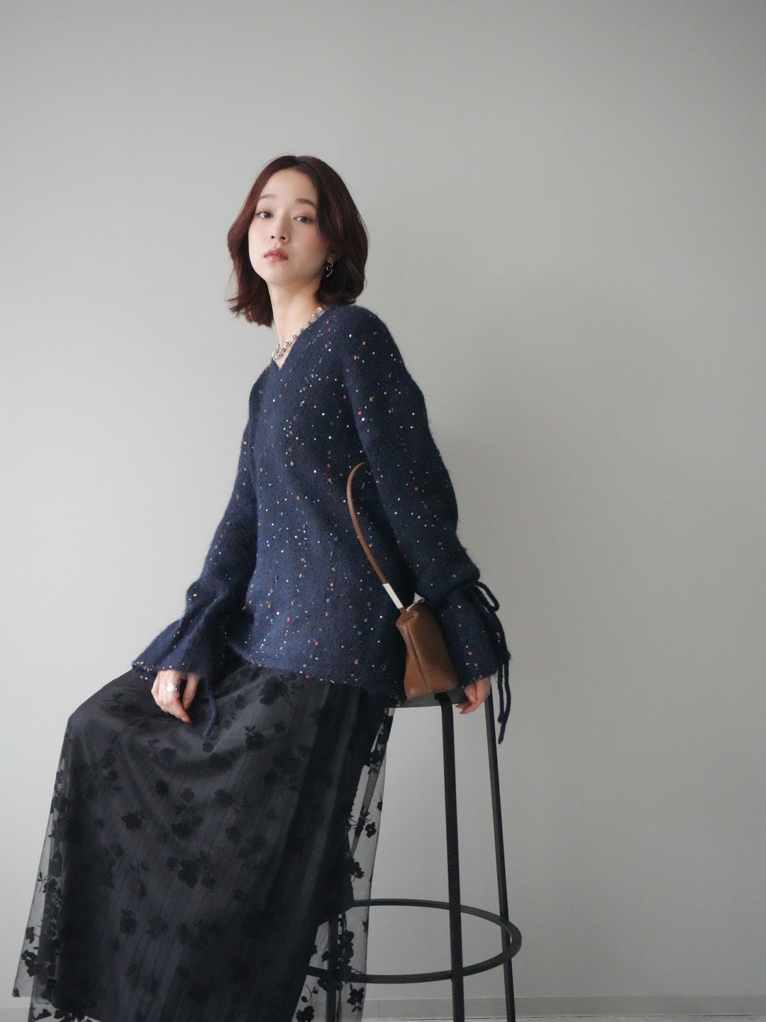 [SET]キャンディースリーブカラーネップスパンコールニットプルオーバー+フラワーフロッキーチュールプリーツスカート(2set)