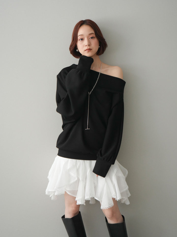 [SET]アシンメトリーオフショルポンチプルオーバー+ラッフルレースミニスカート(2set)