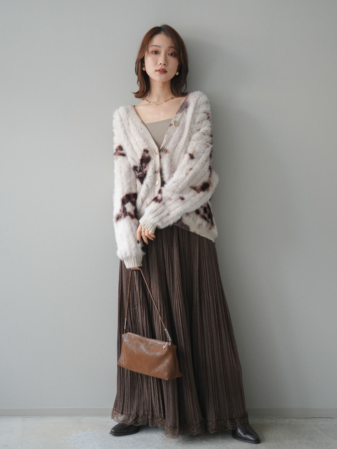 [SET]ニュアンス柄シャギーニットカーディガン+裾レーススウェードプリーツマキシスカート(2set)