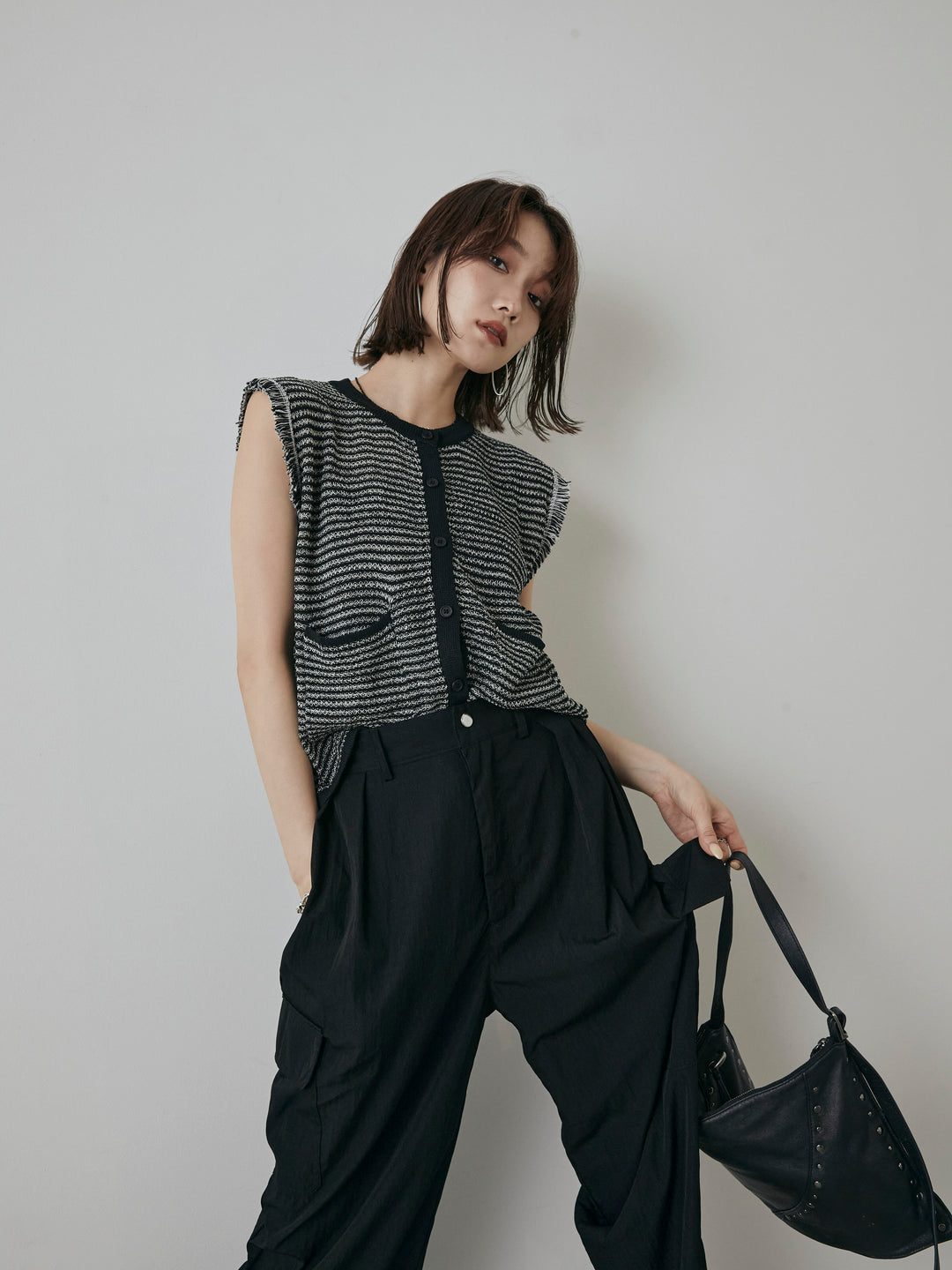 [予約]ボーダー袖フリンジニットベスト/ブラック