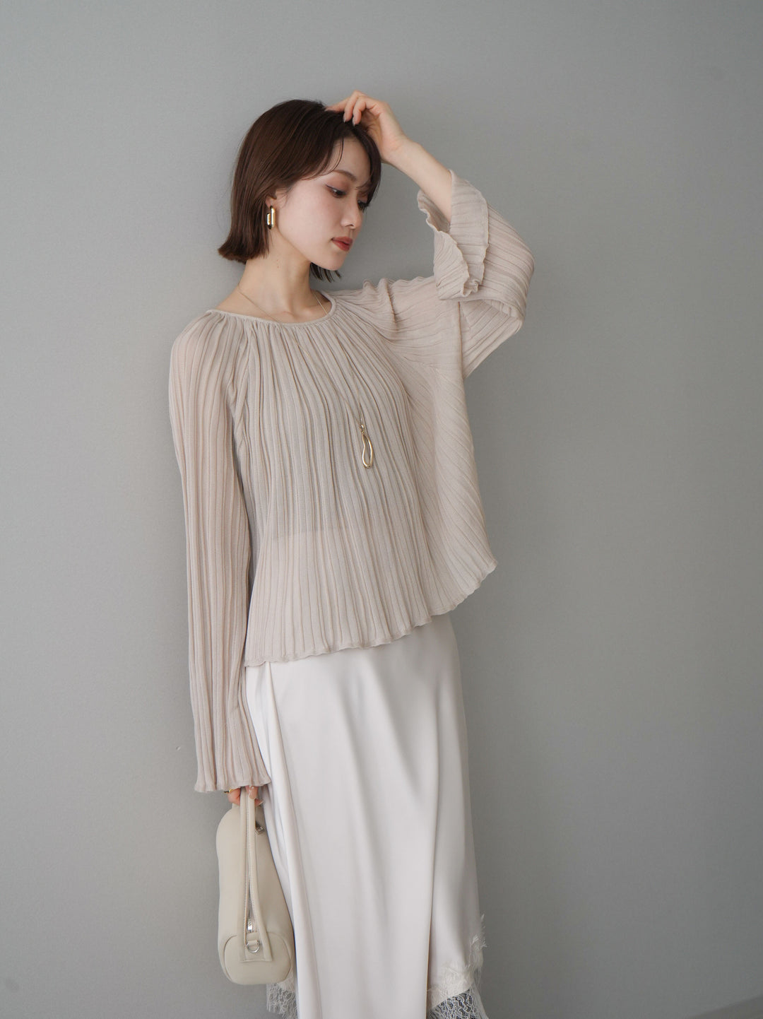 [予約]プリーツシアーフレアスリーブニットトップス/beige