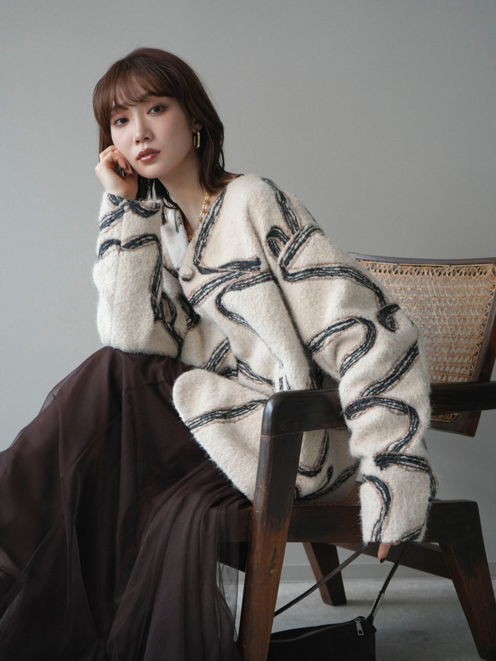 [予約]ニュアンス刺繍ブークレニットジャケット/white