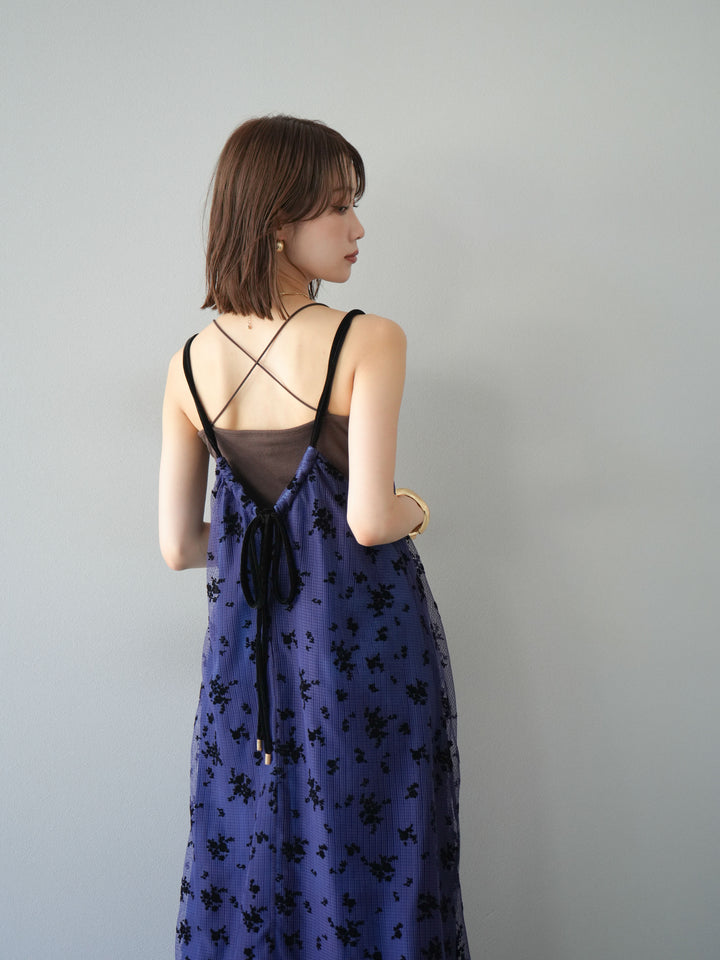 [SET]フロッキーチュールレイヤードベロアキャミワンピース+カップ付きバッククロスキャミソール(2set)