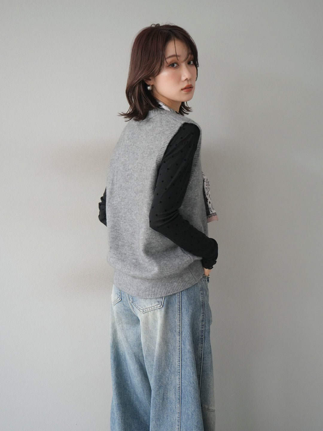 [予約]スカーフ付きニットベスト/gray