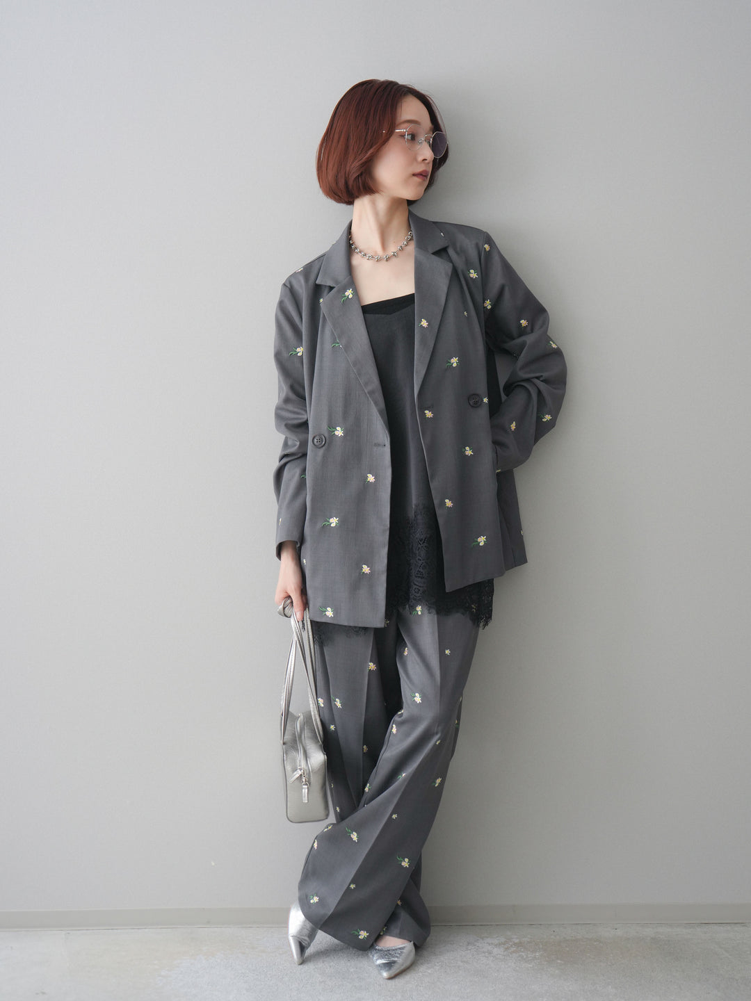 [予約]フラワー刺繍タックパンツ/gray