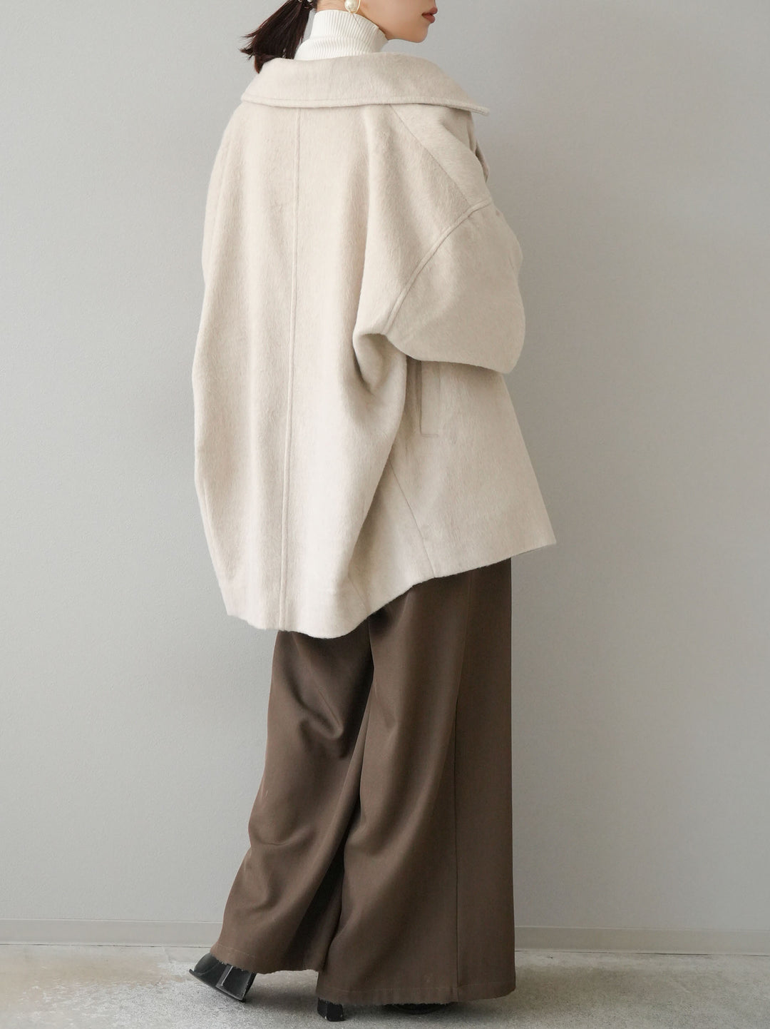 [SET]フェイクビーバーミドルコート+袖ボタンハイネックリブニットトップス+ベルト付ウールタッチワイドパンツL(3set)