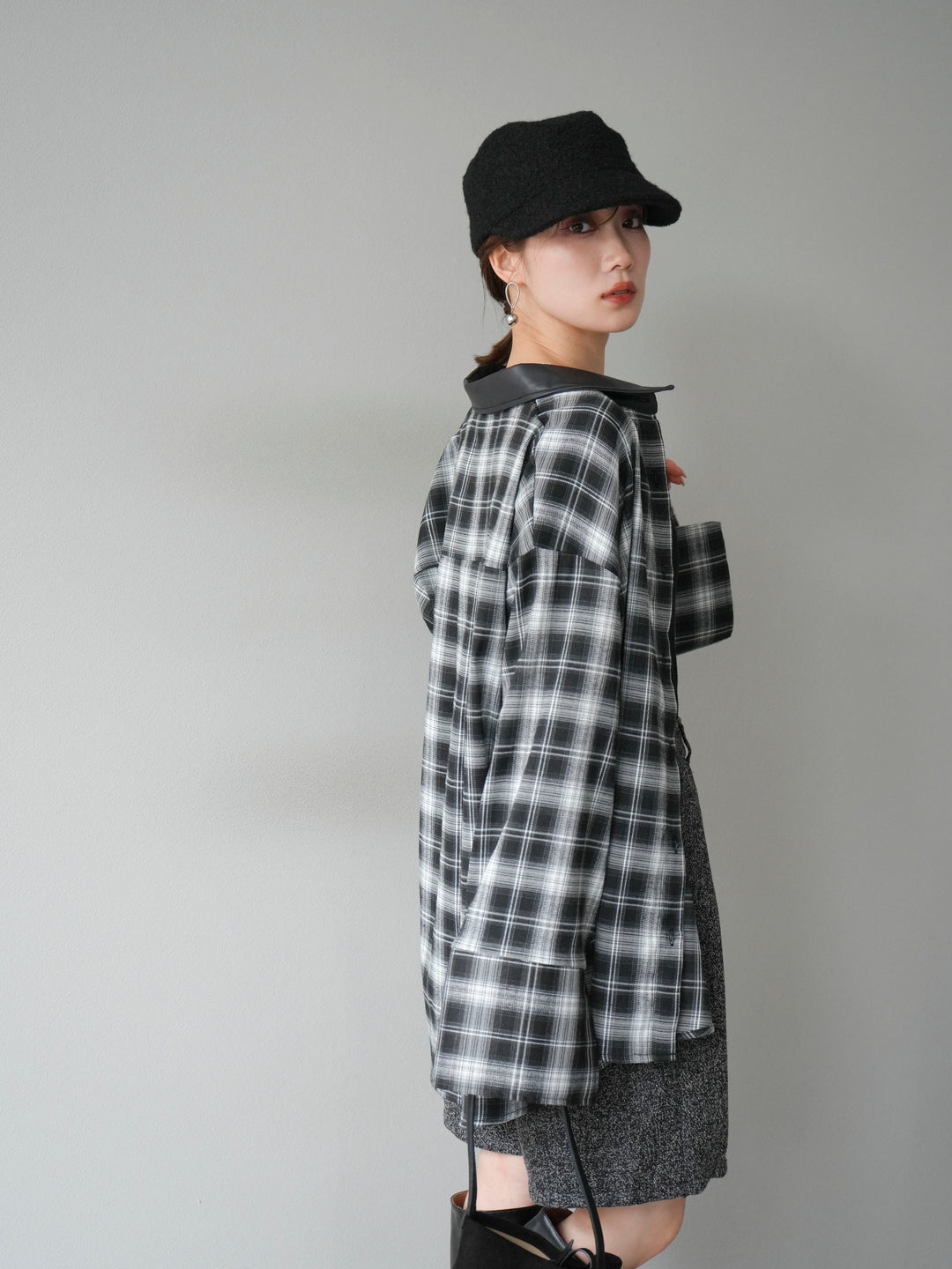 【着回しセット】[SET]レザー襟オンブレチェックオーバーシャツ +クラッシュベロアナロースカート+ツイードハーフパンツ(3set)
