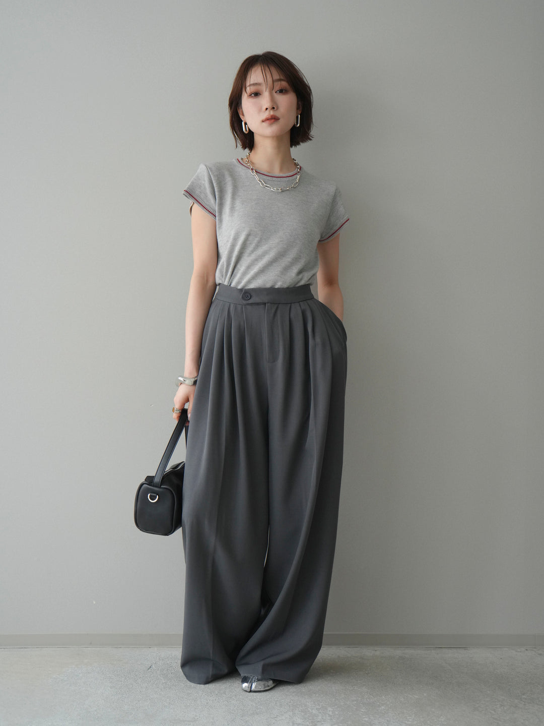 [SET]配色ハーフスリーブニットトップス+メニータックワイドパンツ(2set)