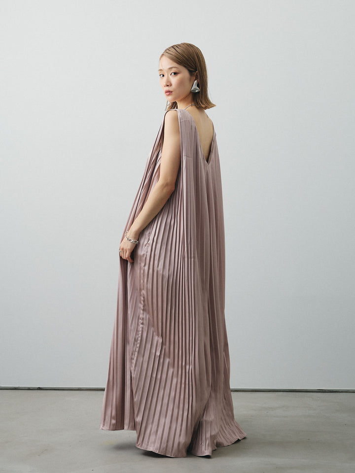 [予約]サテンプリーツVネックワンピース/ピンクベージュ