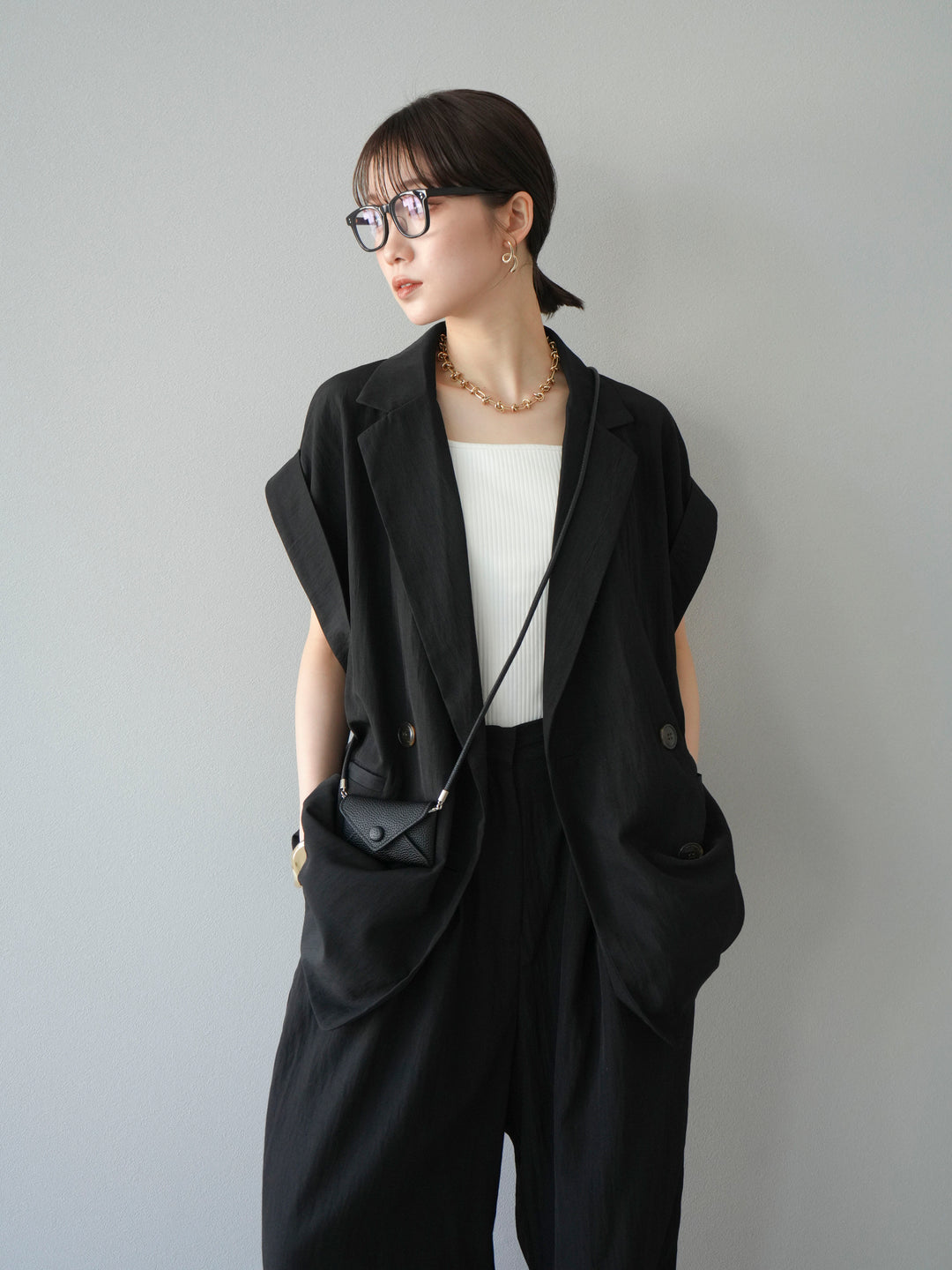 [套裝] 亞麻風格無袖雙背心 + 雙肩帶剪裁羅紋胸罩吊帶背心（2 件套）