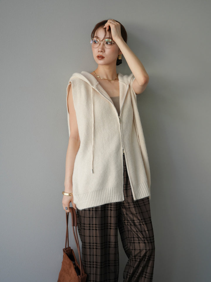 【預購】無袖針織連帽衫/象牙白