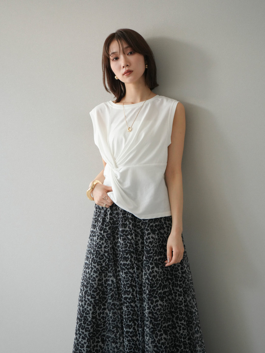 [予約]フロントツイストノースリーカットソー/オフ