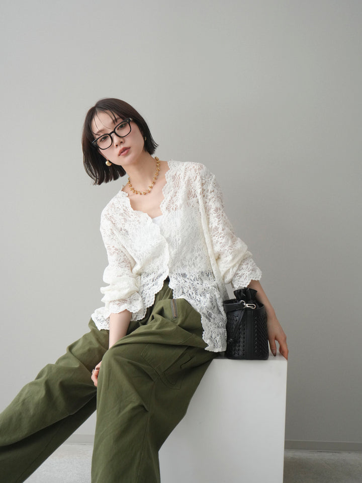 [予約]Vネックレースブラウス/white