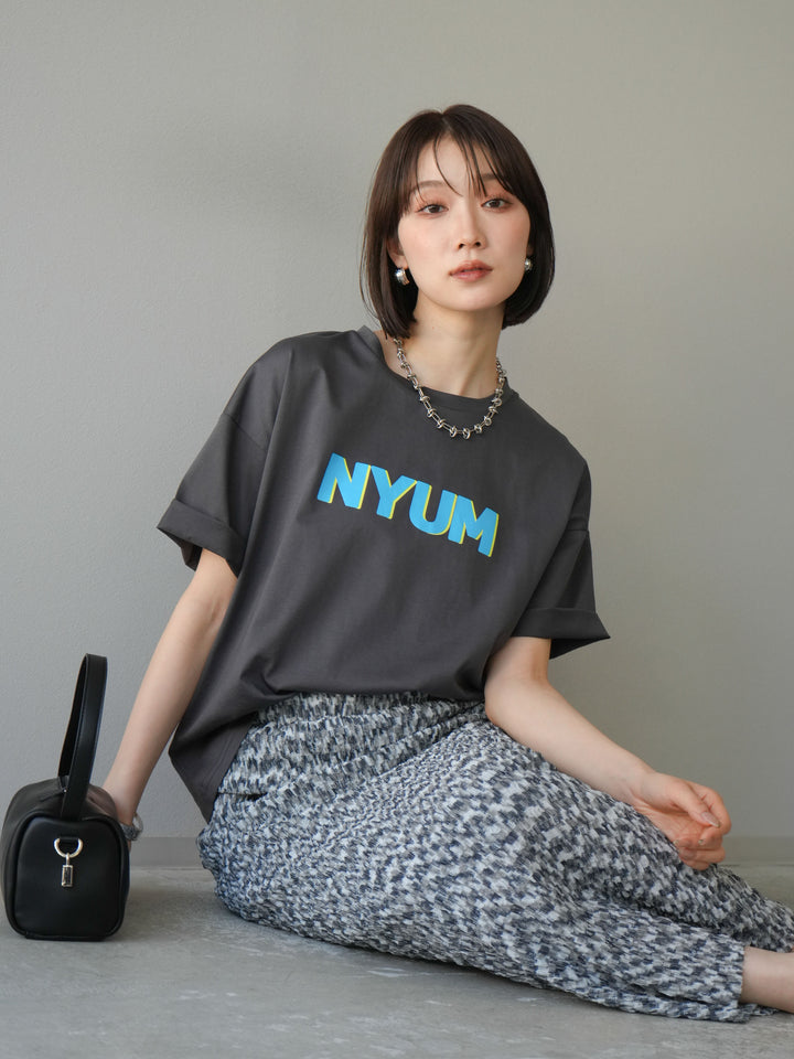 [預訂]“NYUM”標誌印花乾爽觸感棉質T卹/炭灰色