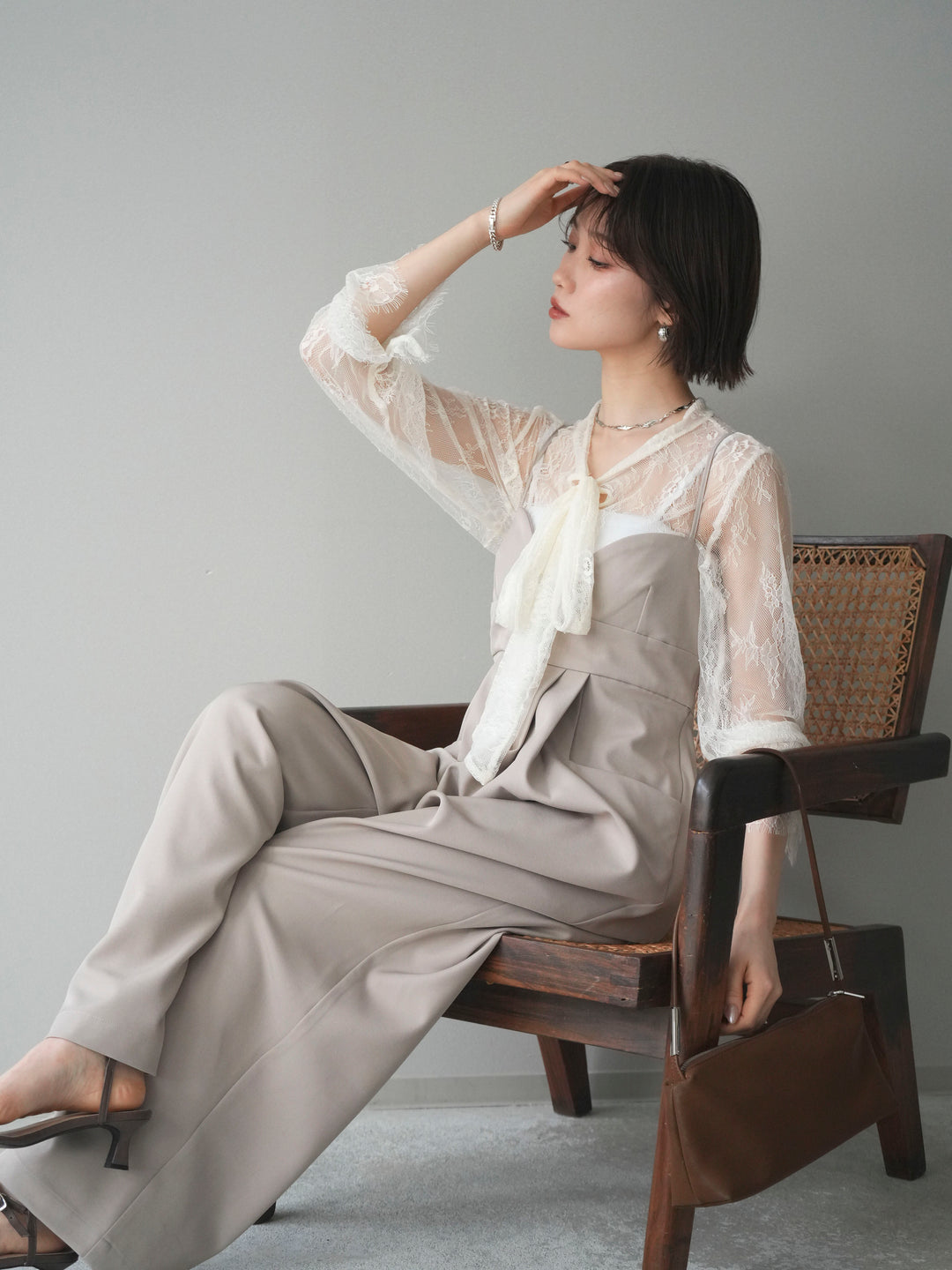 [SET]バックデザインサロペット+リバーレースボウタイトップス(2set)