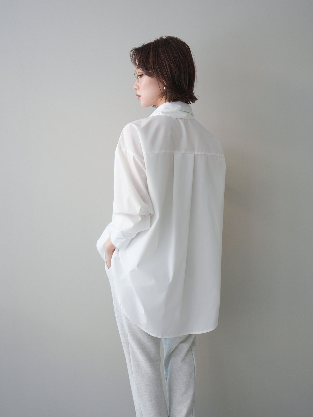 [予約]ボウタイ付オーバーシャツ/white