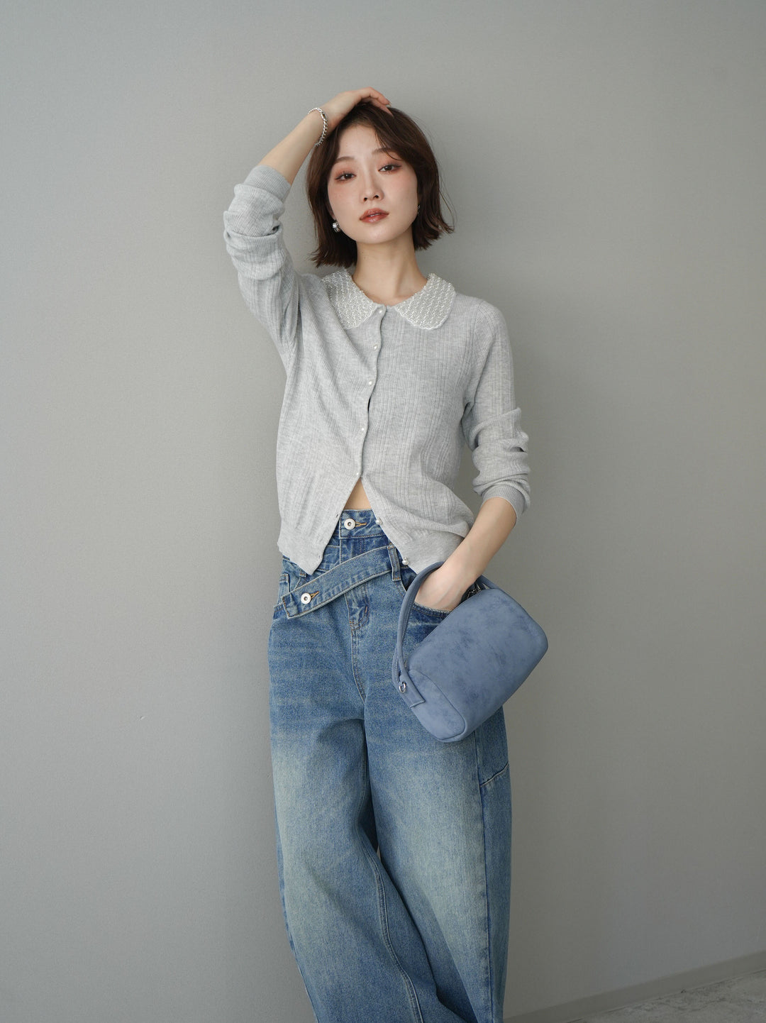 [SET]ビジュー襟パールボタンニットカーディガン+アシメデザインワイドデニムパンツ(2set)