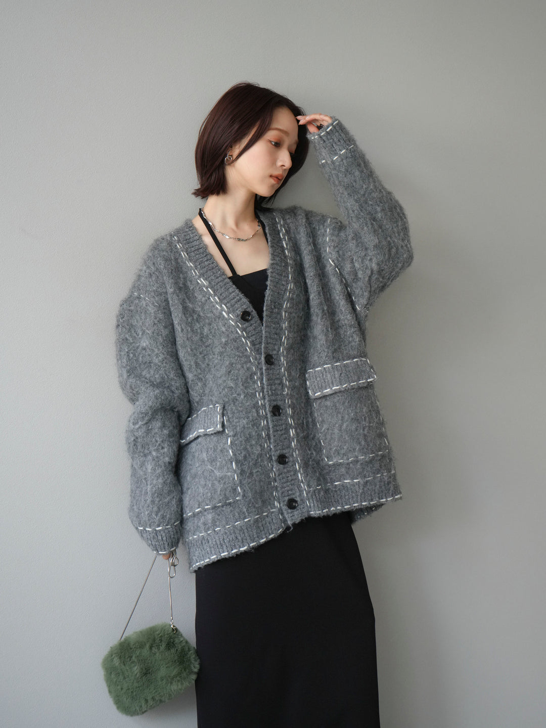 [予約]ステッチVネックニットカーディガン/グレー