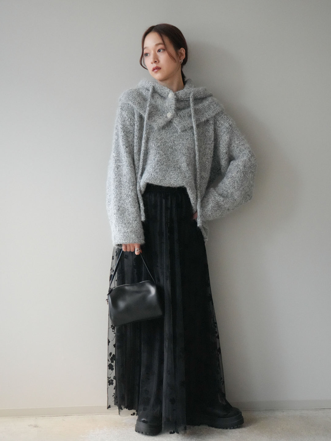 [SET]バラクラバSETニットプルオーバー+フラワーフロッキーチュールプリーツスカート(2set)