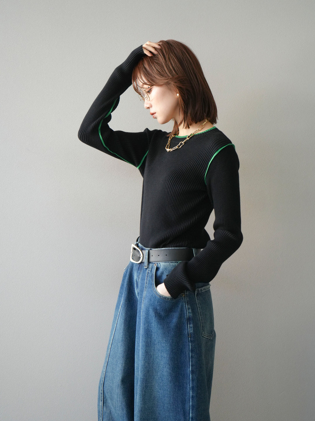 [予約]バイカラークルーネックリブニットトップス/black