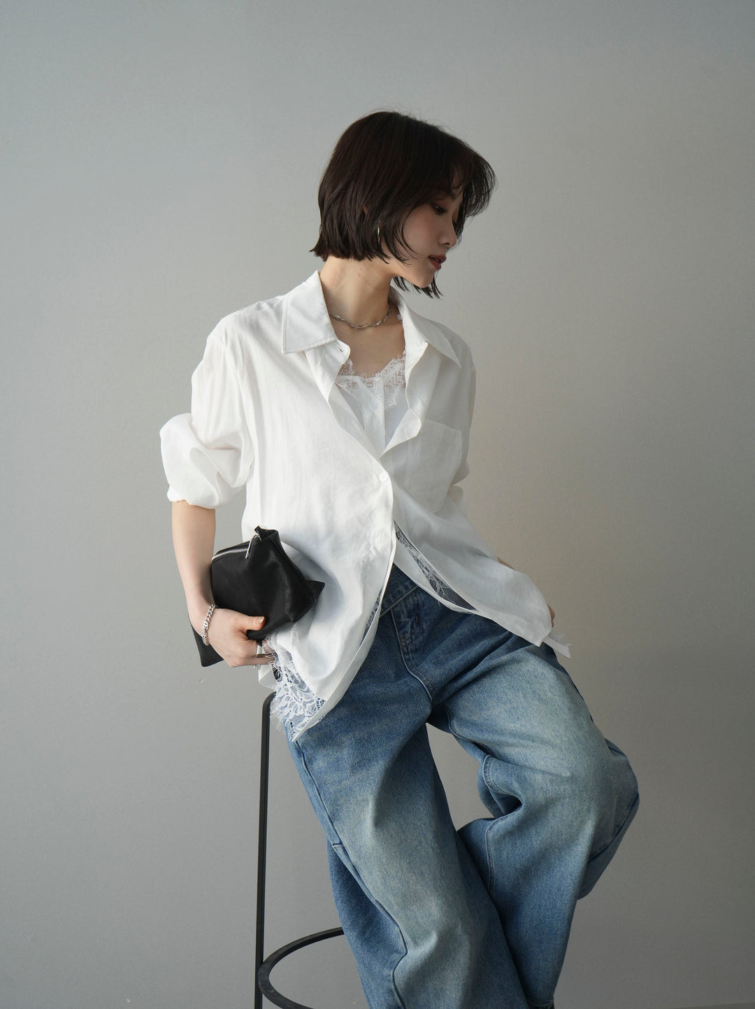 [予約]レイヤードデザイン裾レースブラウス/white