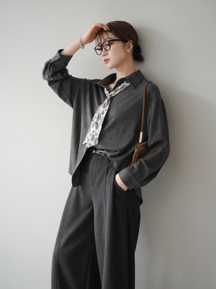 [予約]スカーフ付きスエードシャツ/charcoal