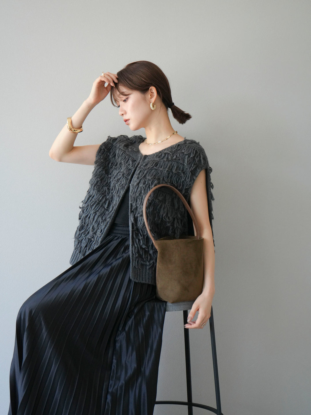 [予約]ループデザインベスト/チャコール