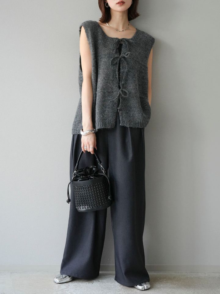 [予約]レザーパイピングタックワイドパンツ/グレー