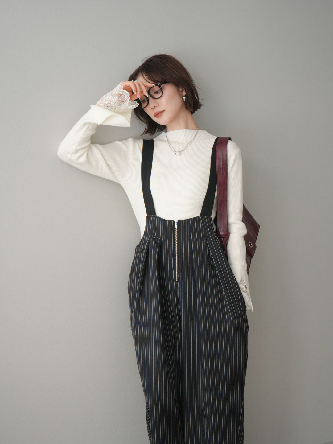 [SET]袖スカラップレースオフネックニットトップス+グログランテープストライプサロペット(2set)