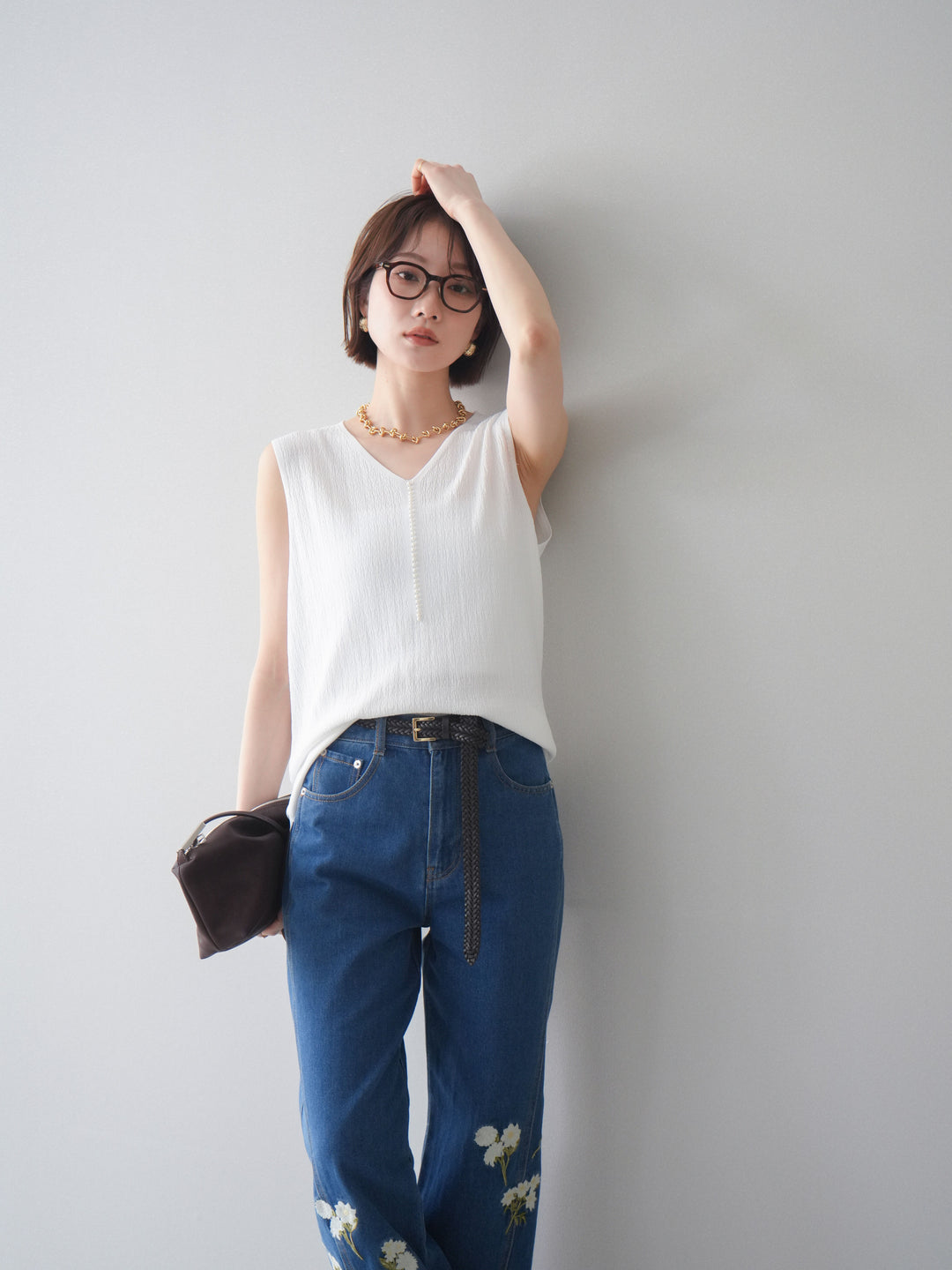 [SET]パールデザインVネックニットトップス+フラワー刺繍ストレートデニム(2set)