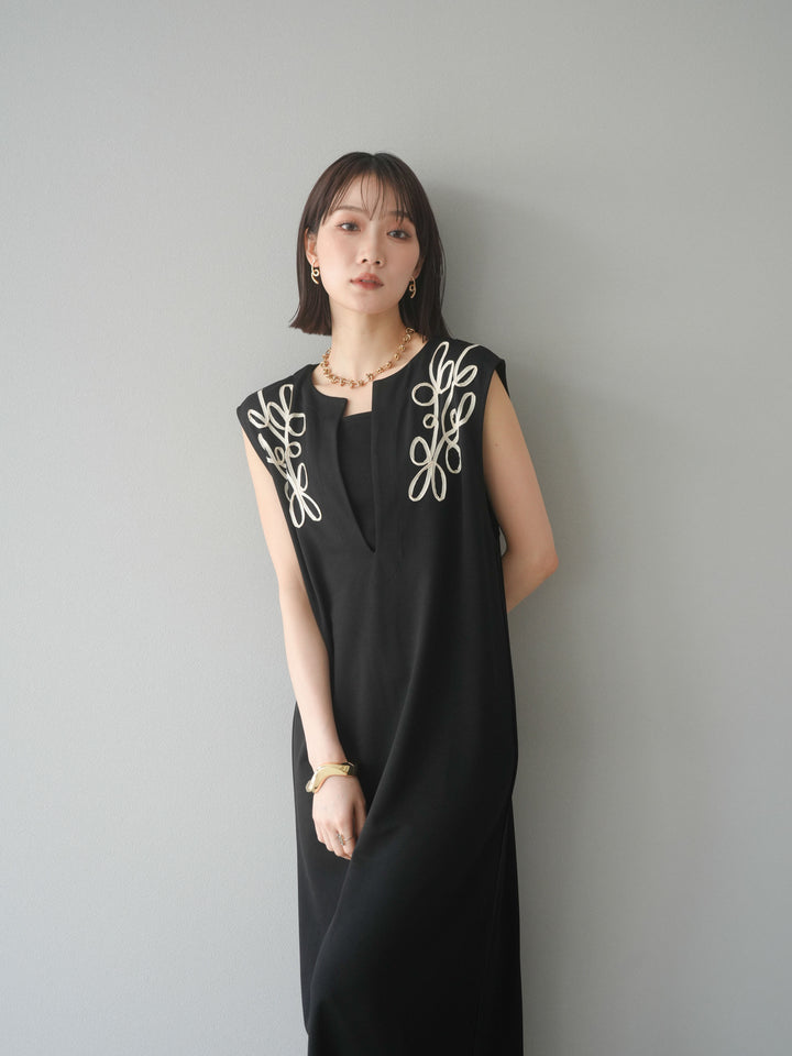 [予約]ライトポンチコード刺繍ワンピース/ブラック