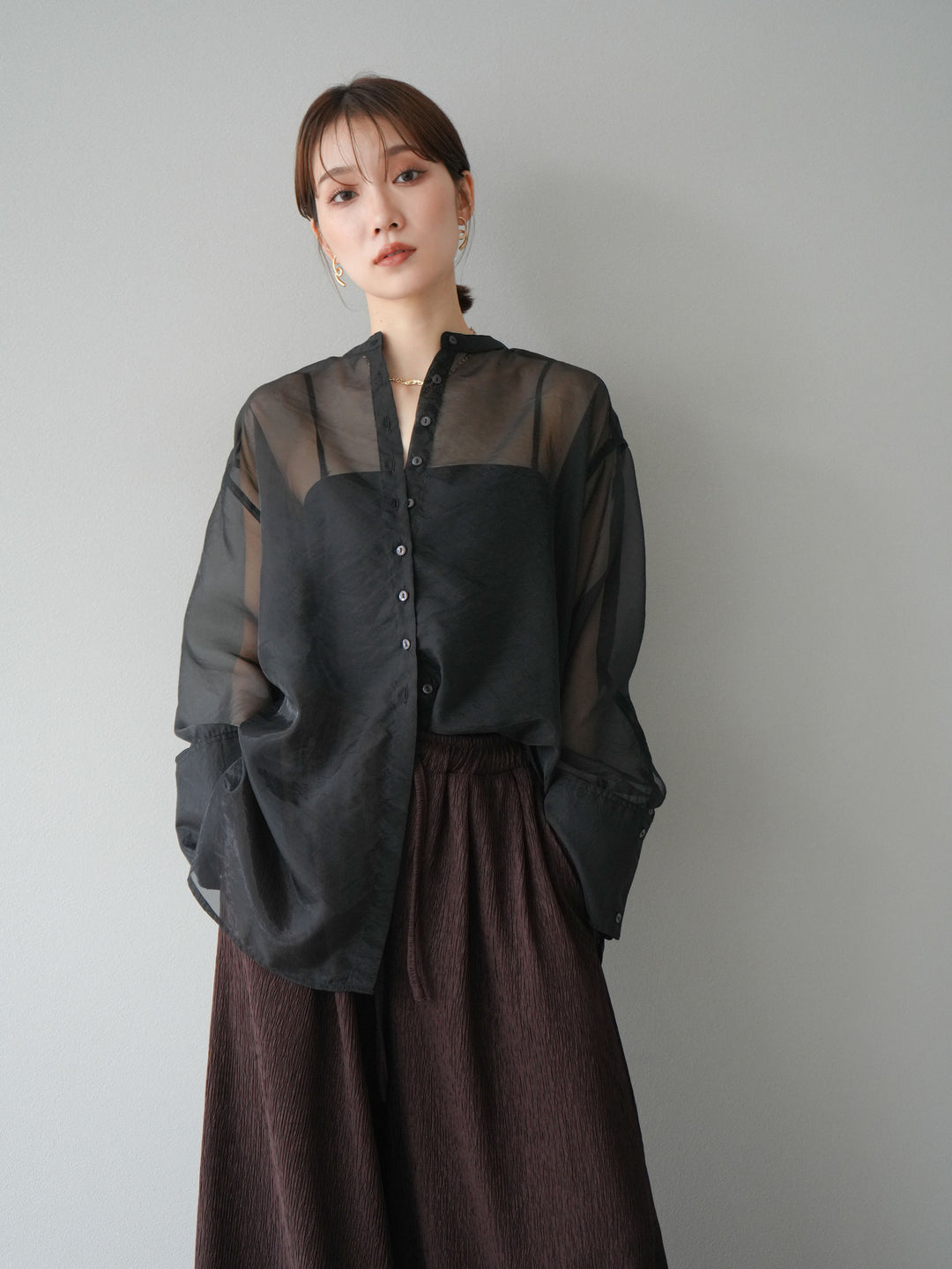 [SET] 亮面透視立領襯衫 + 柳葉寬褲 (2set)