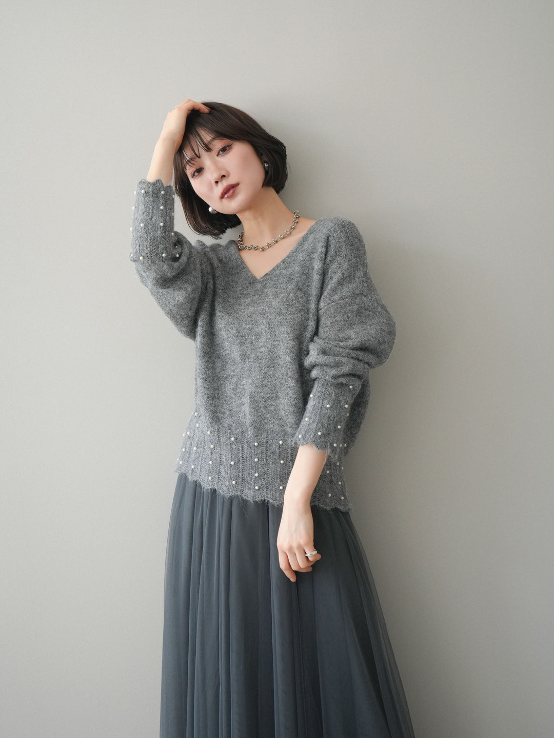[SET]パールフリルリブヘムニットプルオーバー+選べるアクセセット(2set)