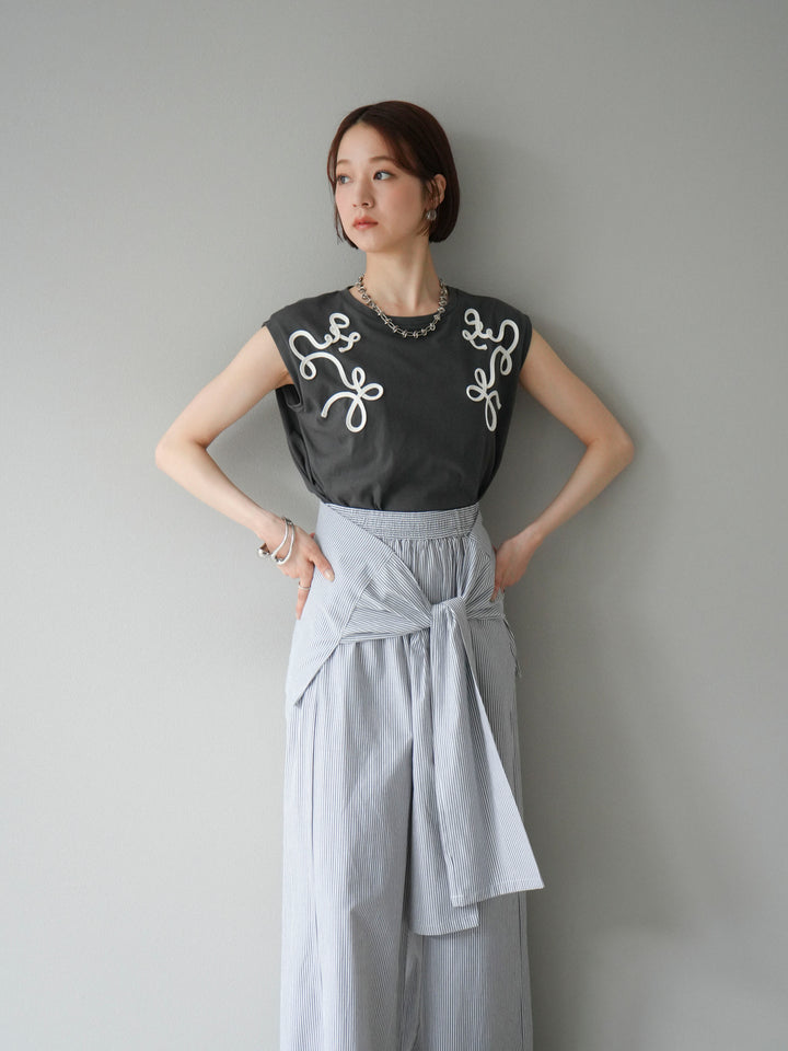 [SET]コード刺繍フレンチスリーブTシャツ+ウエスト巻きストライプイージーパンツ(2set)