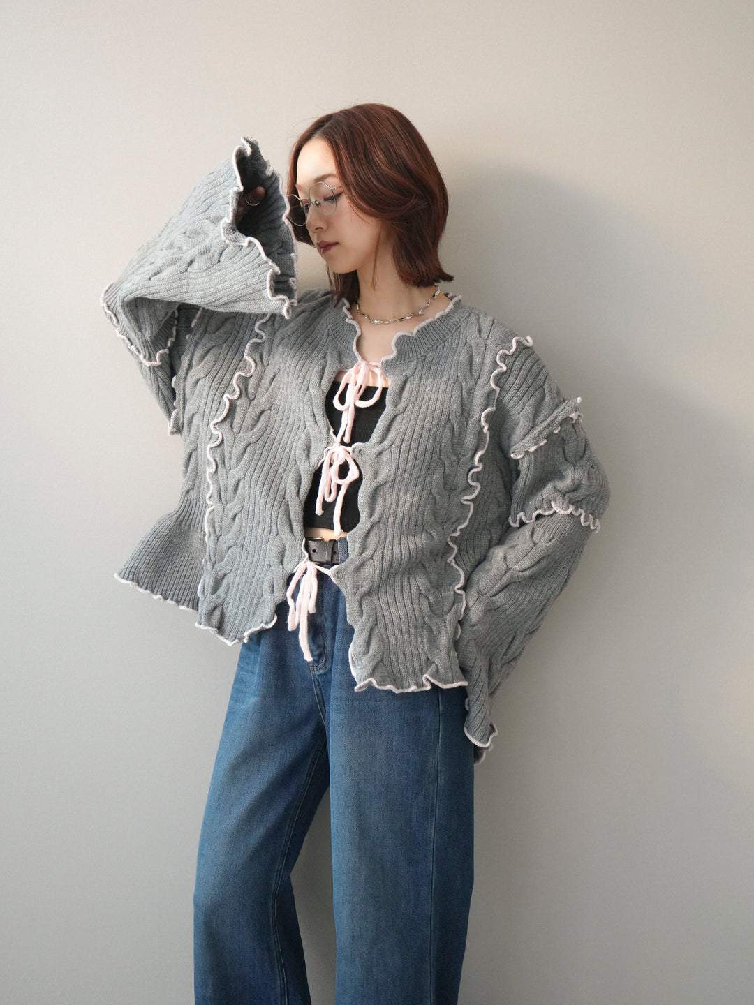 [SET]フロントリボン配色メローニットカーディガン+裏起毛裾フリンジワイドデニムパンツ(2set)