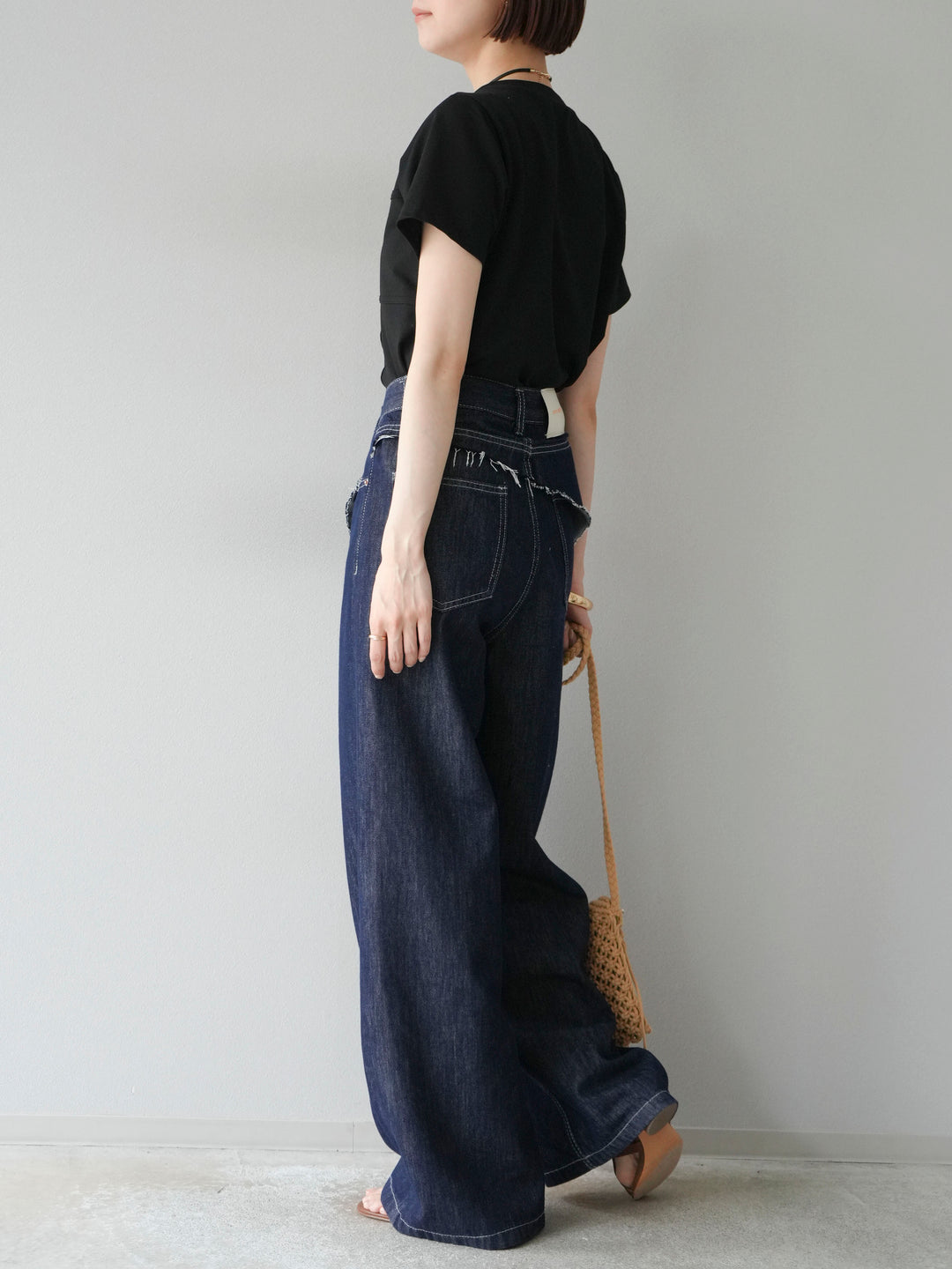 [SET]ビスチェデザインTシャツ+ヒップデザインデニムパンツ(2set)
