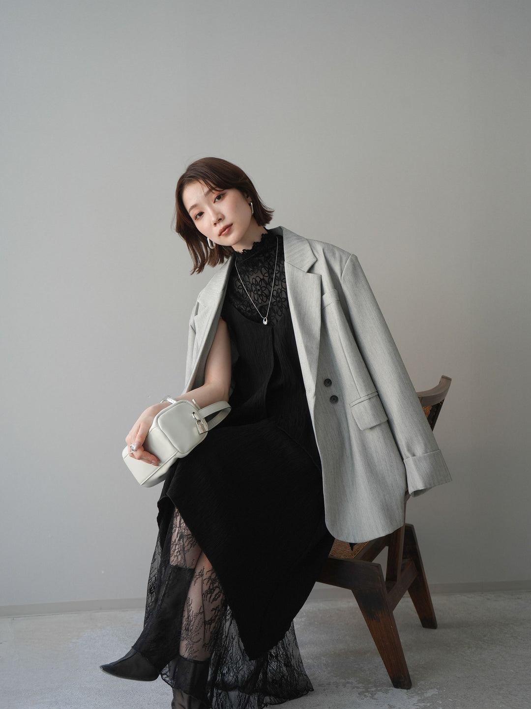 [予約]レース切替アシンメトリーワンピース/black