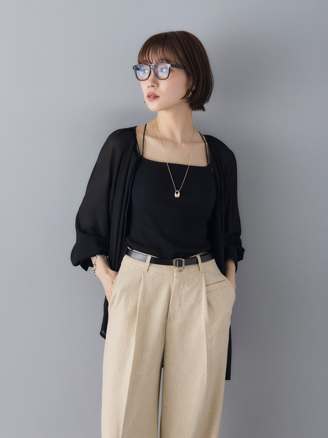 [Pre-order] Sheer No-Collar 2-Way LS Blouse/Black