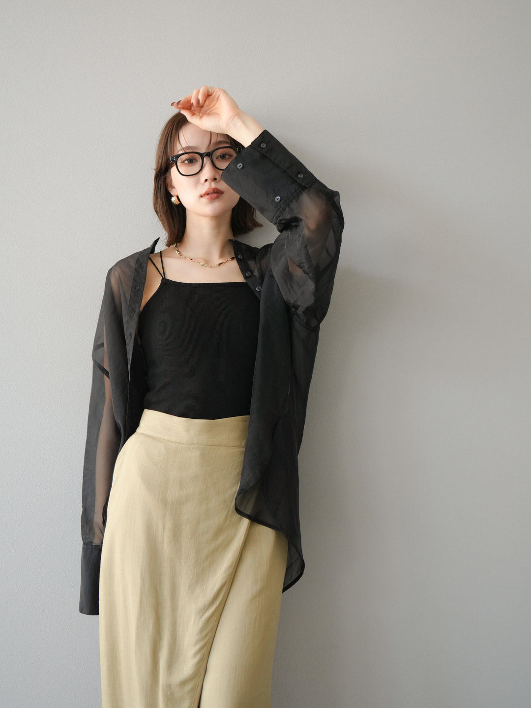 [予約]シャイニーシアーバンドカラーシャツ/ブラック