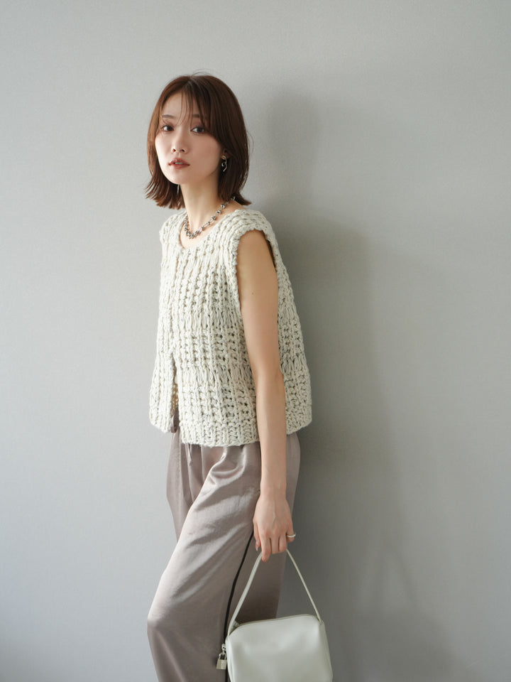 [予約]ミックスヤーンデザイン編みニットベスト/アイボリー