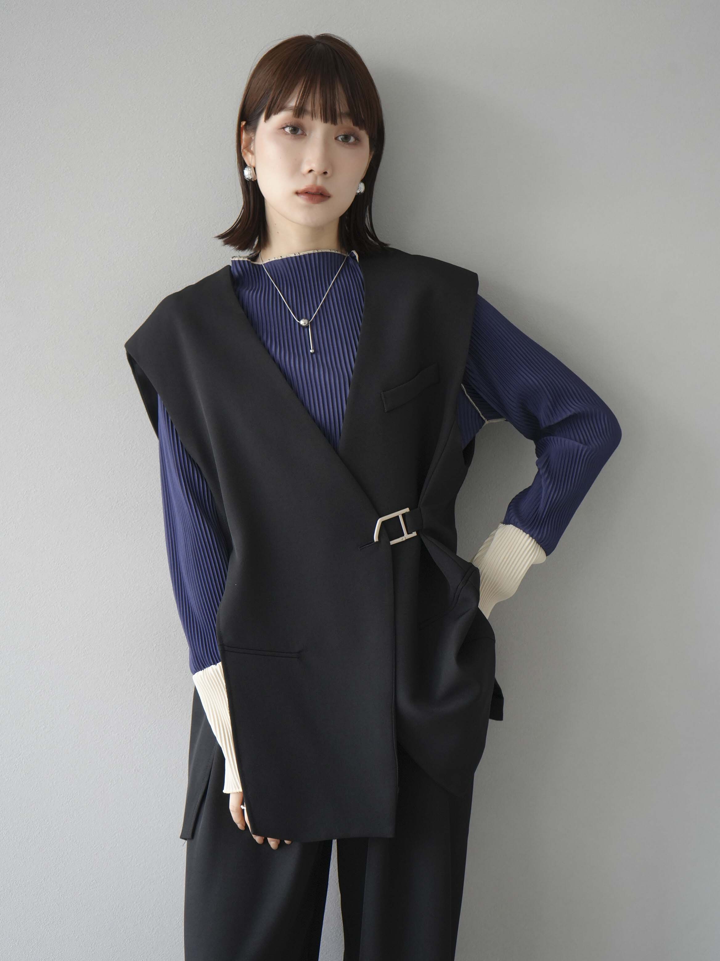 SET]トグルベルトテーラードベスト＆パンツSET UP +配色プリーツボトル