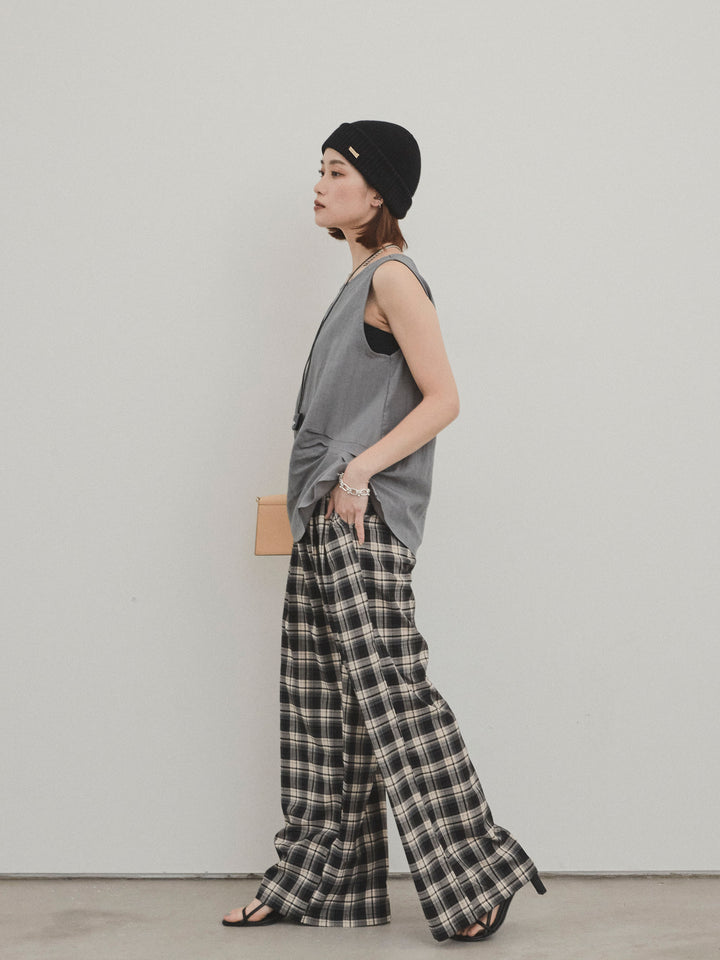 [SET] 扭紋無袖上衣配皮項鍊 + 格紋寬褲 (2 件套)