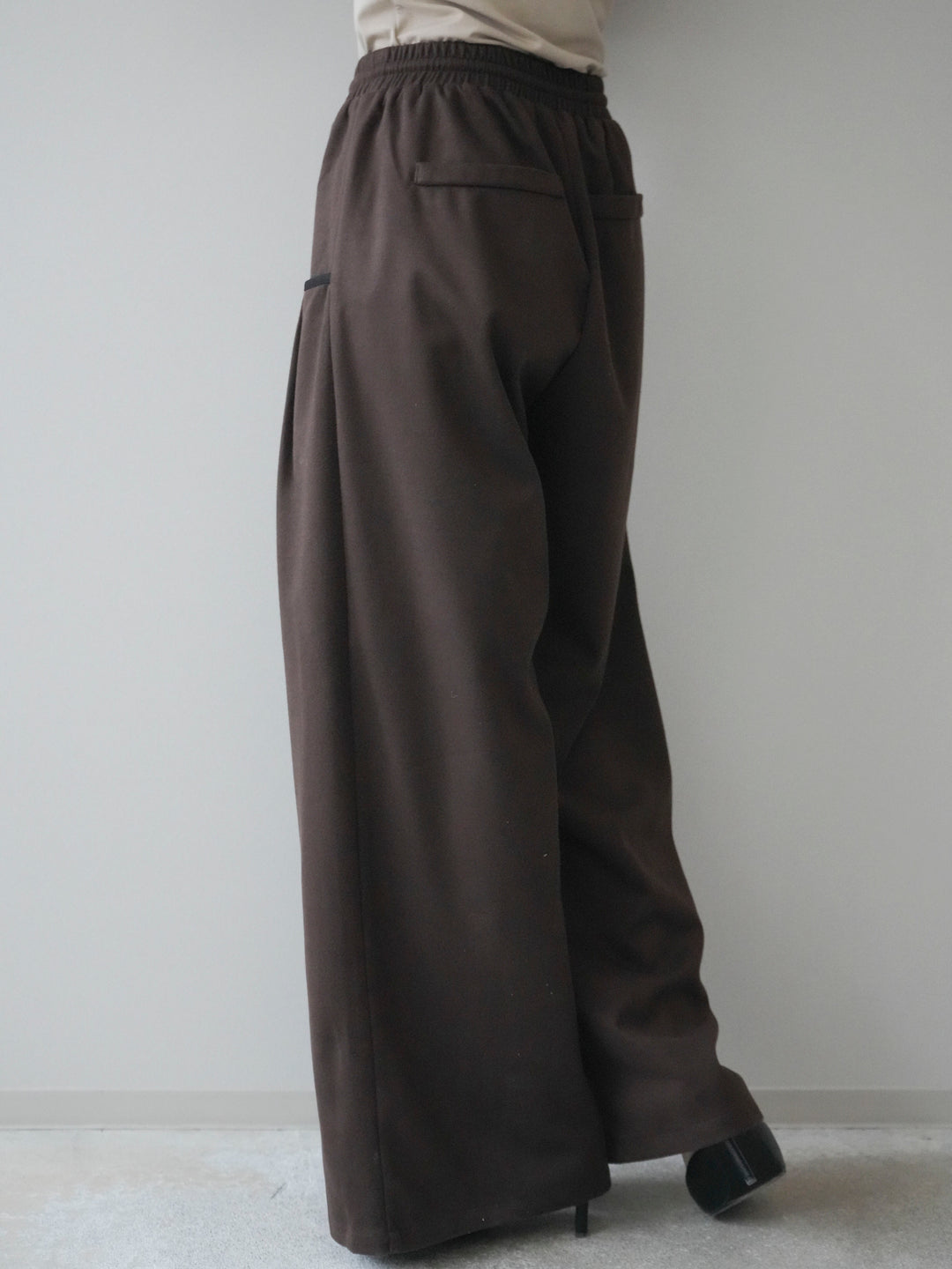 [予約]配色パイピングイージーパンツ/brown